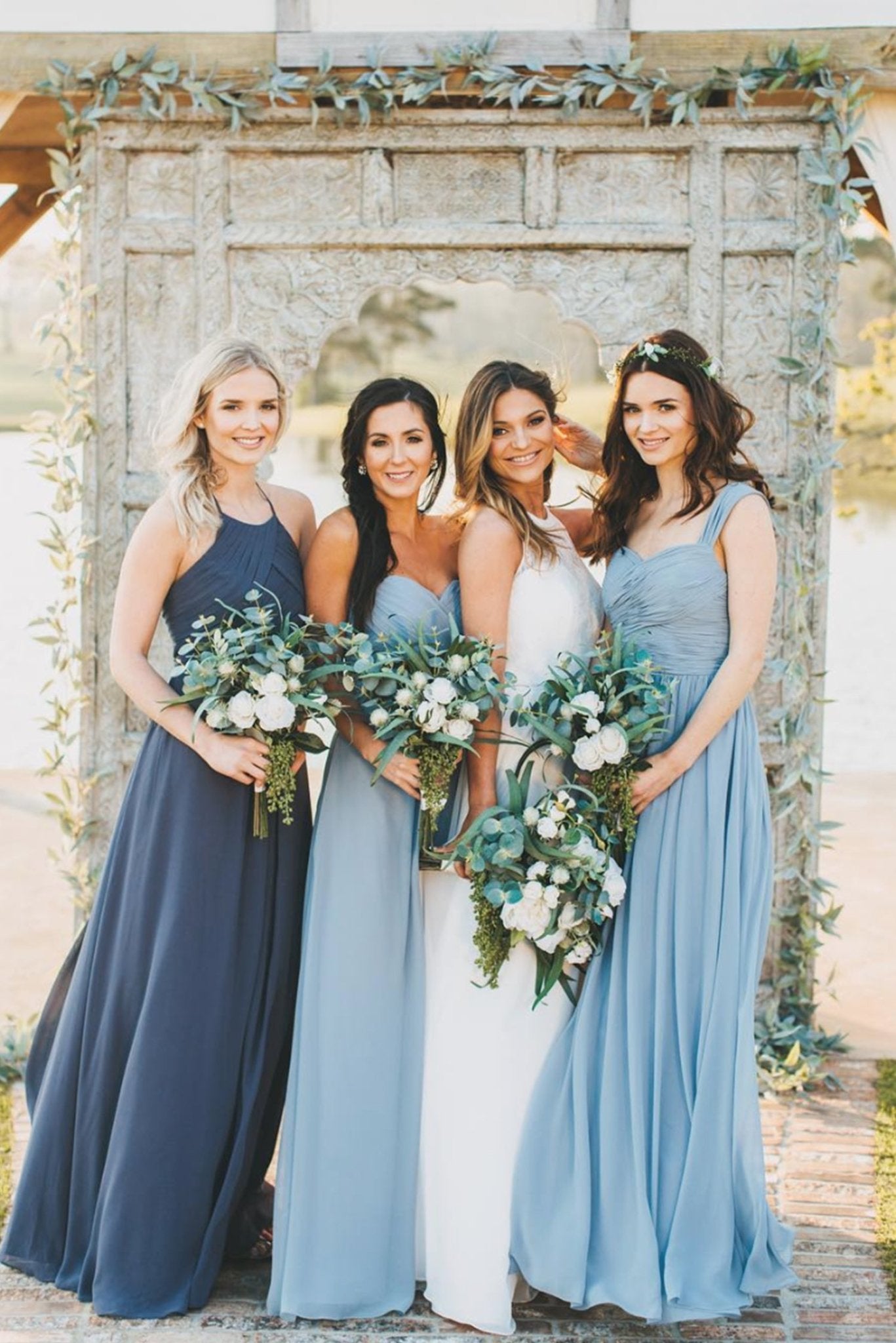 How to Mix and Match Your Bridesmaid Dresses - Pretty Collected