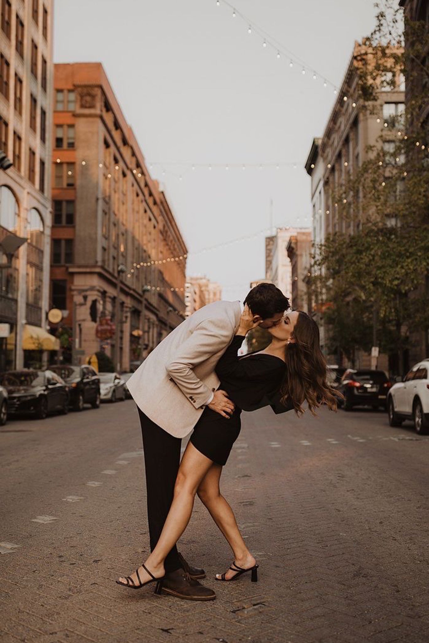 Engagement Photos: City Edition - Pretty Collected