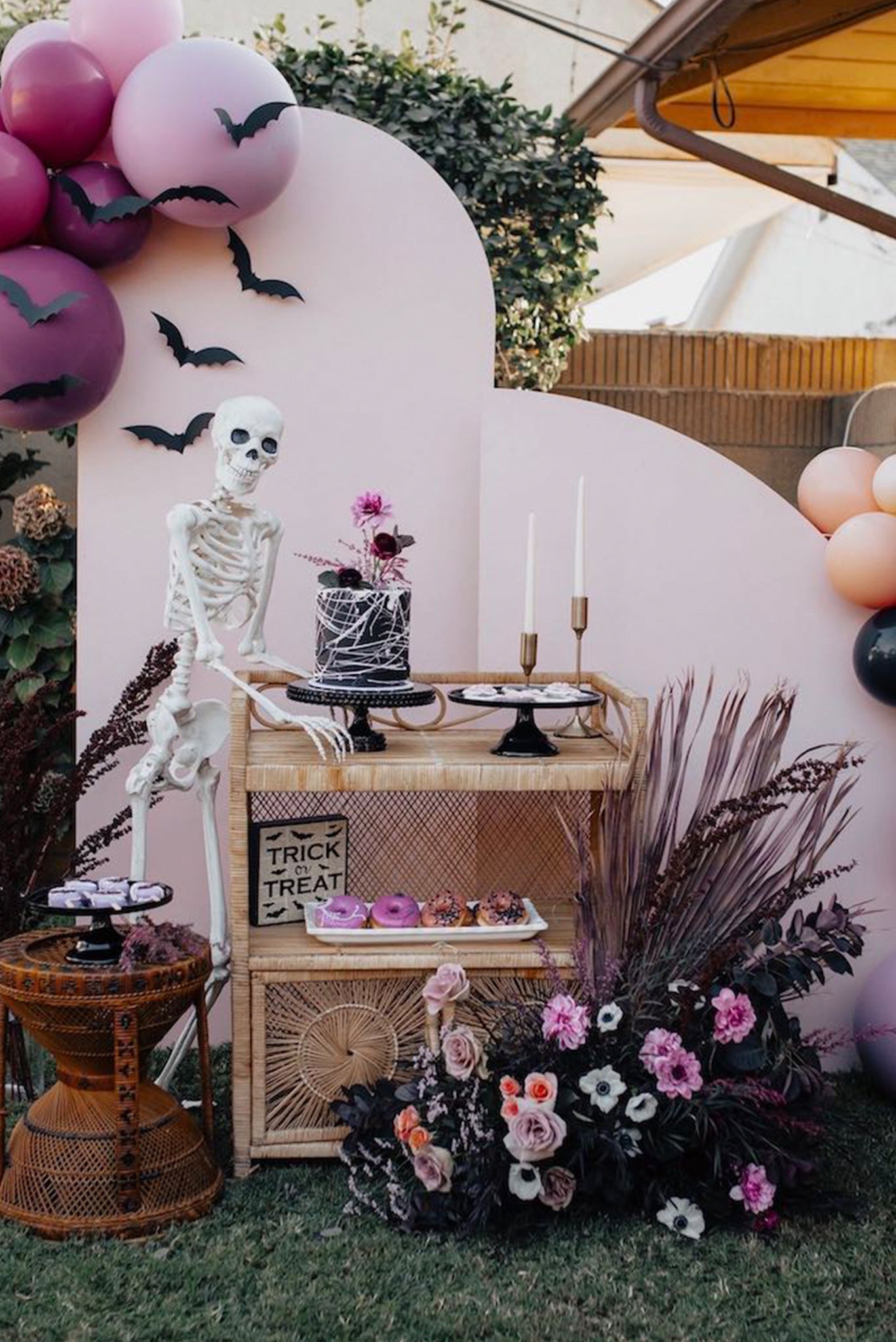 How to Throw the Best Halloween Party - Pretty Collected