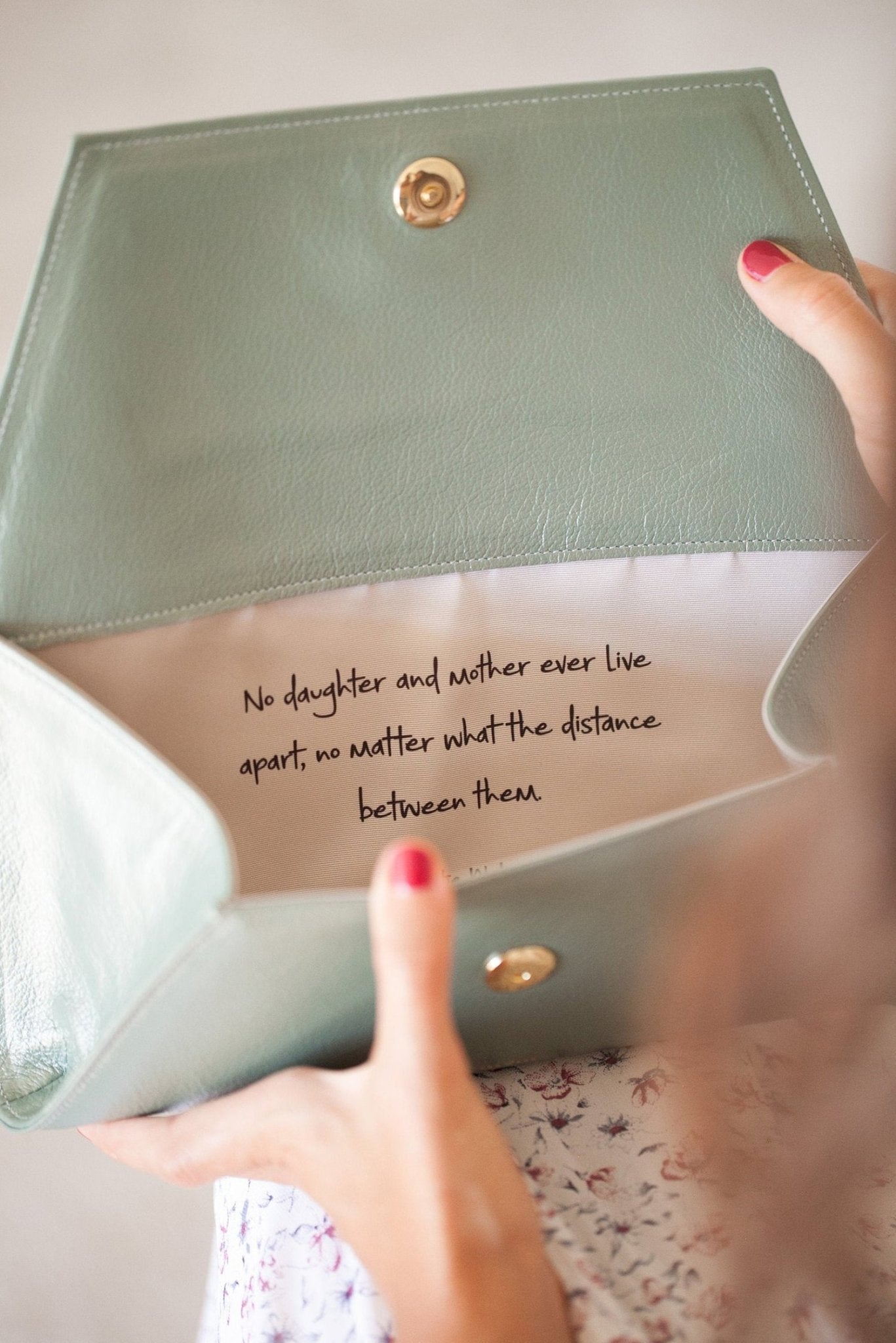Personalized Mother's Day Gifts for Grandma: 10 Items That Make Her Smile