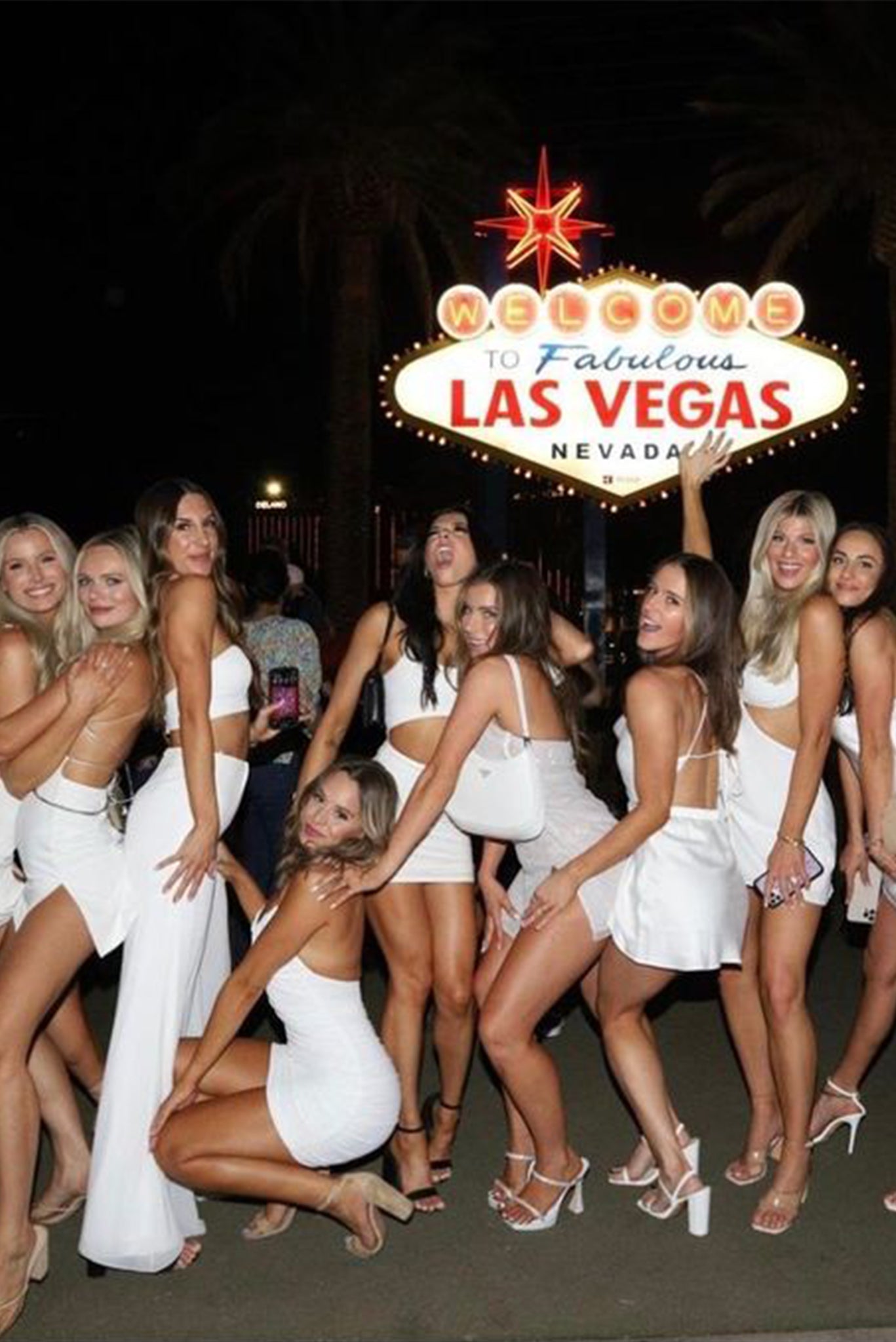 How to Throw a Bachelorette Party in Vegas!
