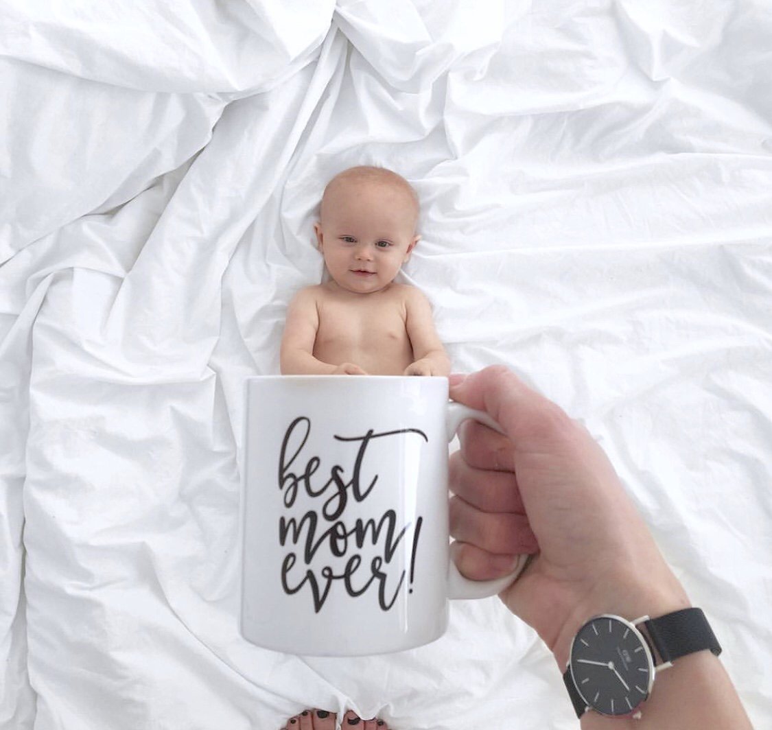 https://prettycollected.com/cdn/shop/products/Best_Mom_Ever_Mug_-_Baby_in_a_Mug_Photo_-_Baby_Pics_-_Pretty_Collected-849682_1200x.jpg?v=1579204146