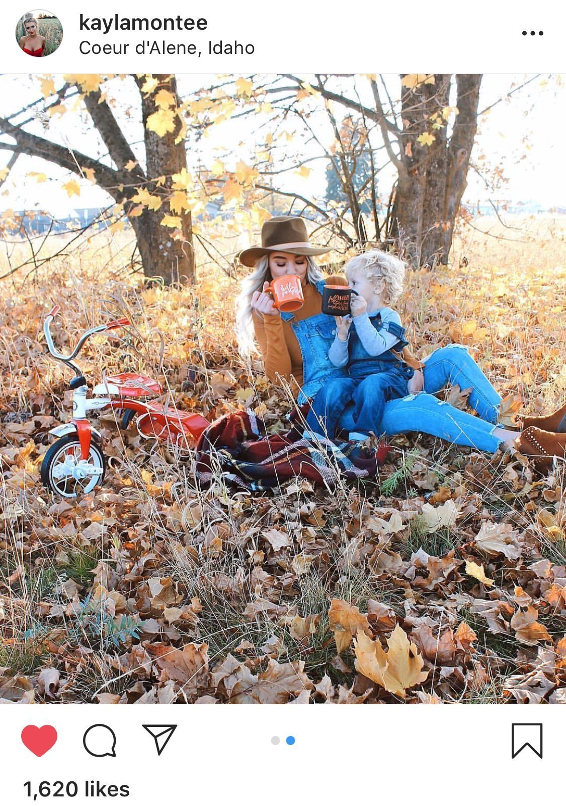 Hello Pumpkin Campfire Coffee Mug - White Version - Pretty Collected