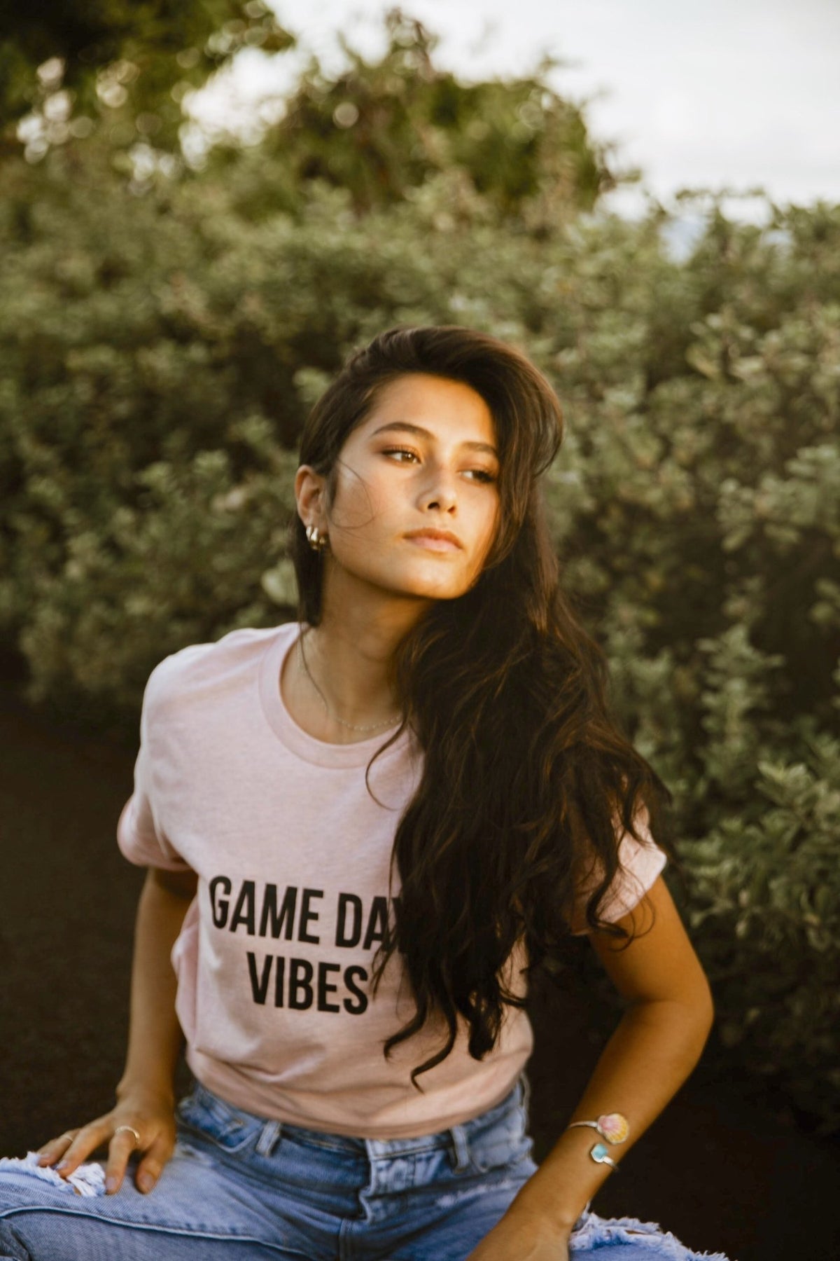Game Day Vibes Tee - Pretty Collected