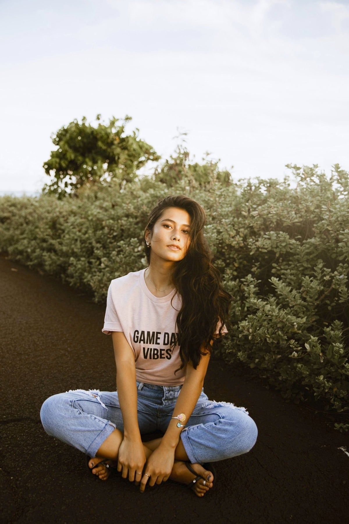 Game Day Vibes Tee - Pretty Collected