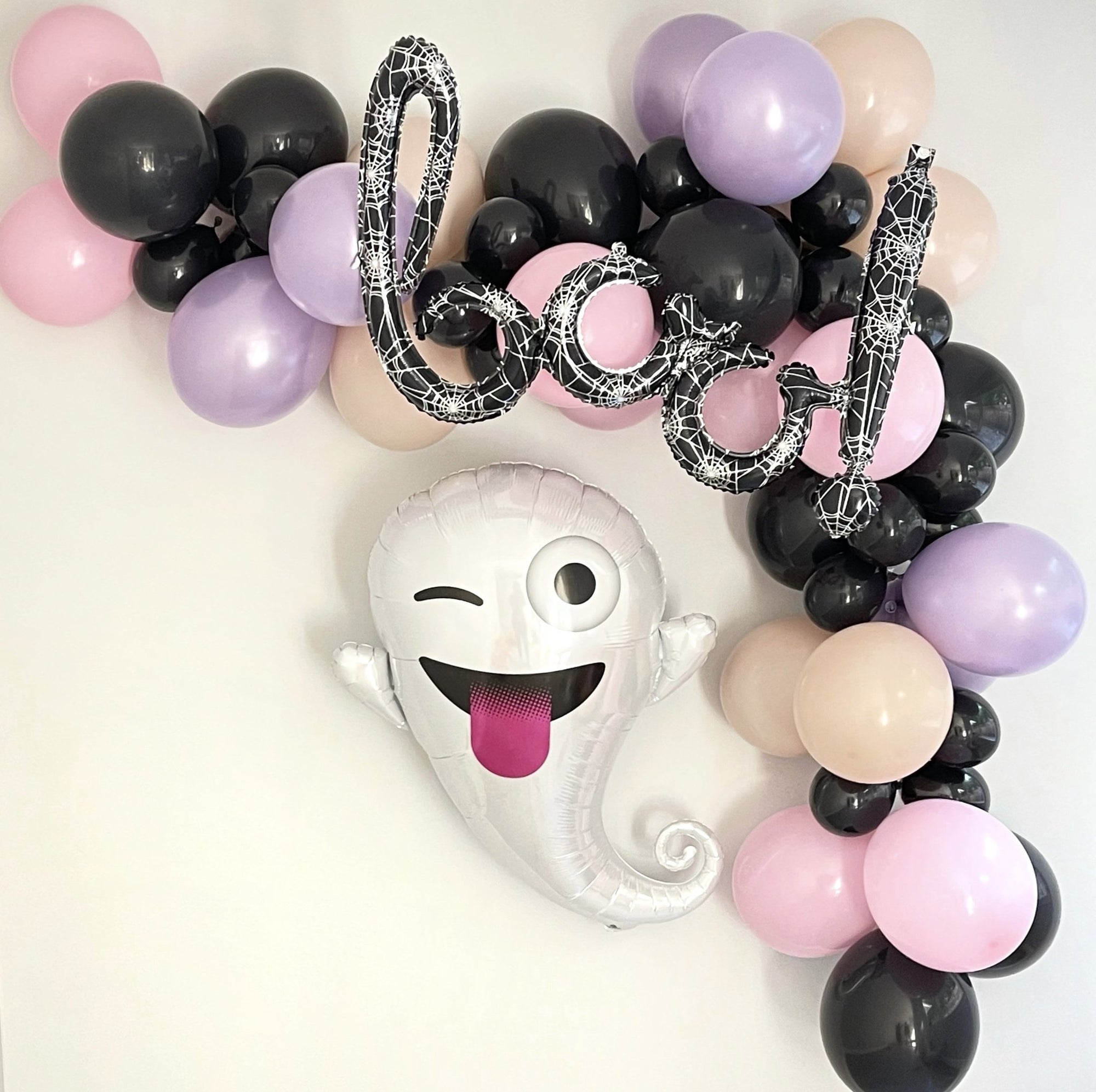 Ghost & Boo Balloon Garland Kit - Pretty Collected