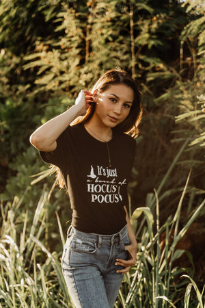 It's Just a Bunch of Hocus Pocus Tee - Pretty Collected