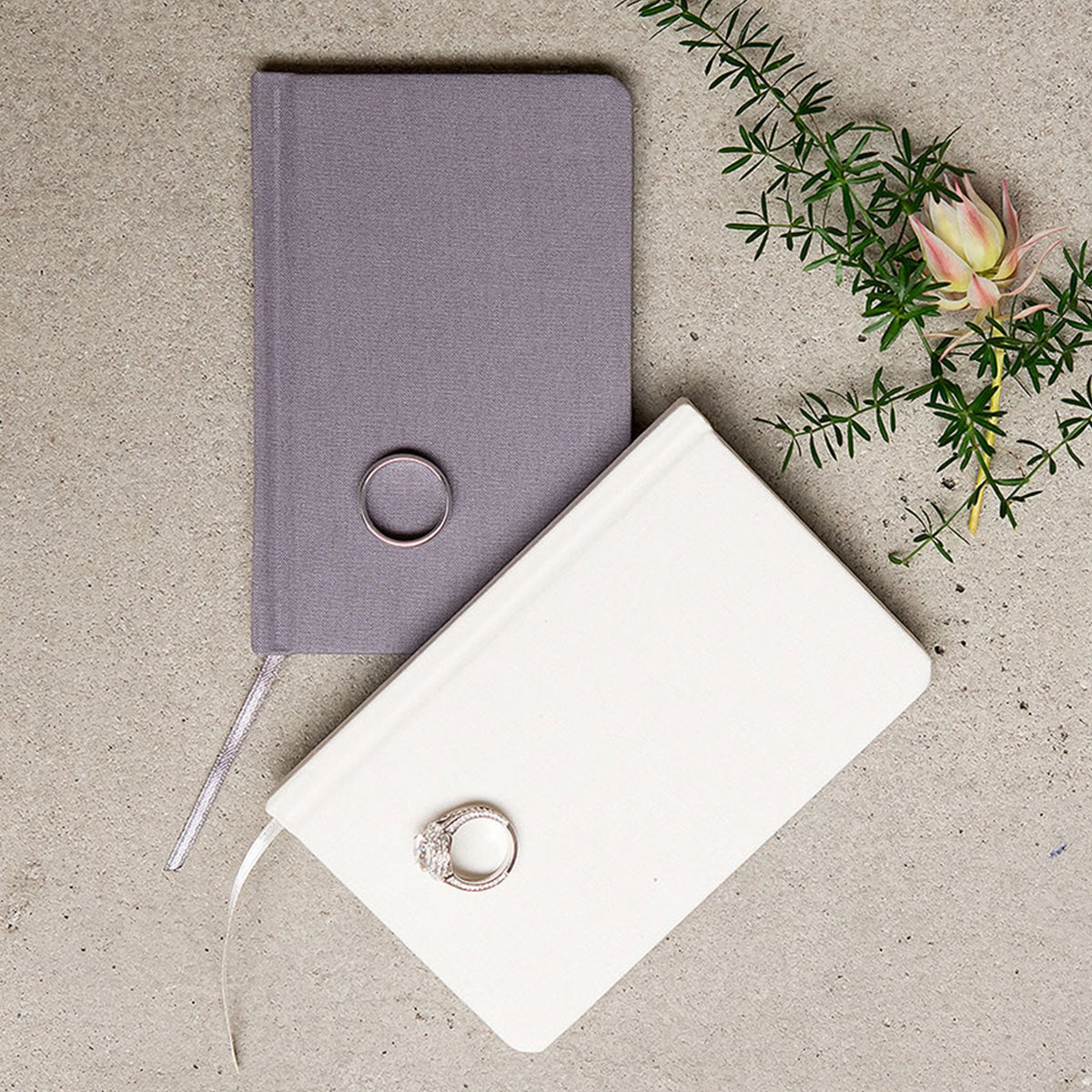 Her Vow Book - Ivory White - Pretty Collected