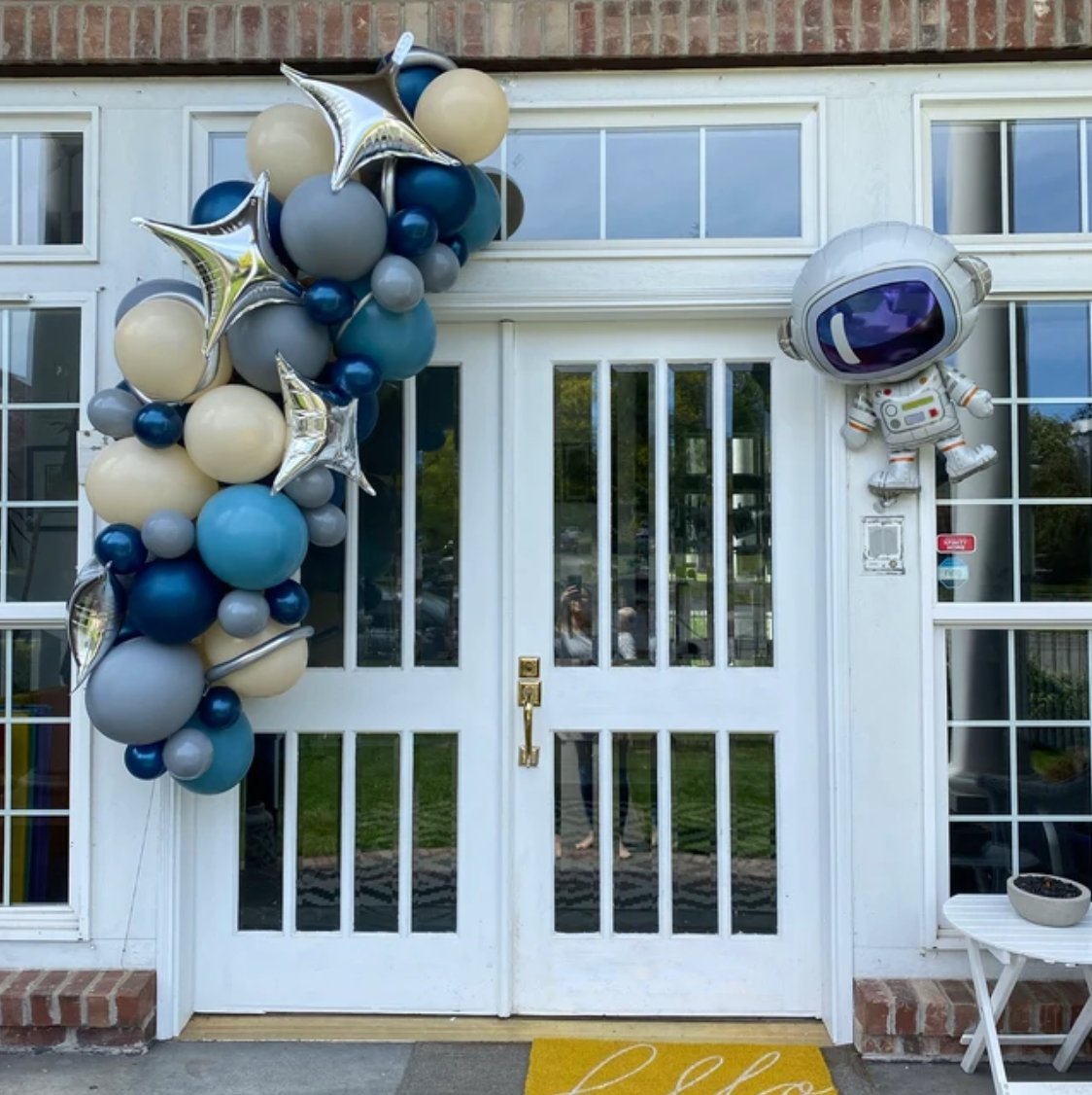 Astronaut Balloon Garland Kit - Pretty Collected