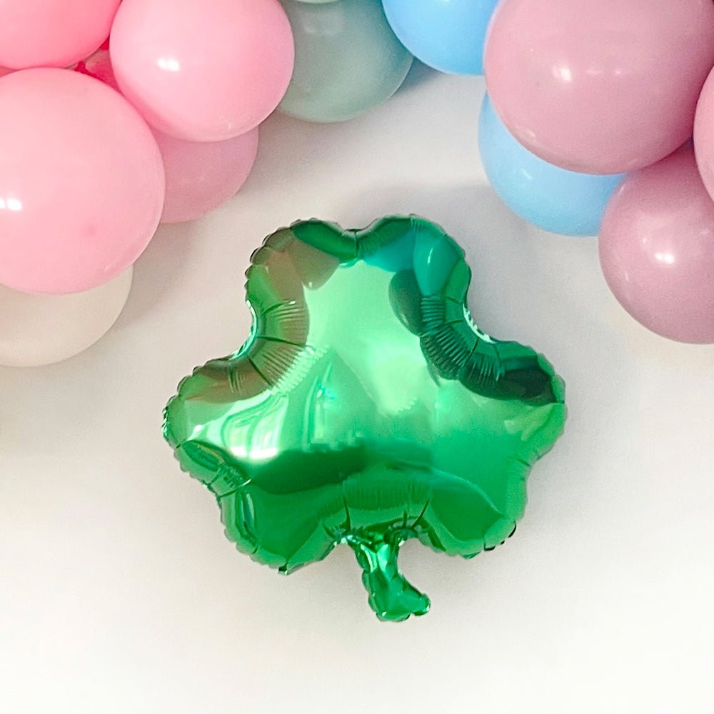 Shamrock Balloon - Pretty Collected