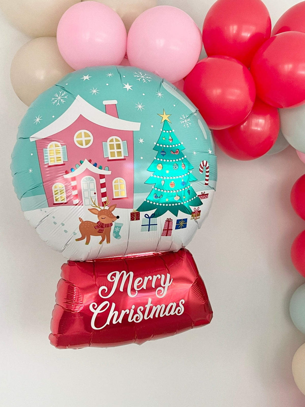 Snow Globe Balloon - Pretty Collected