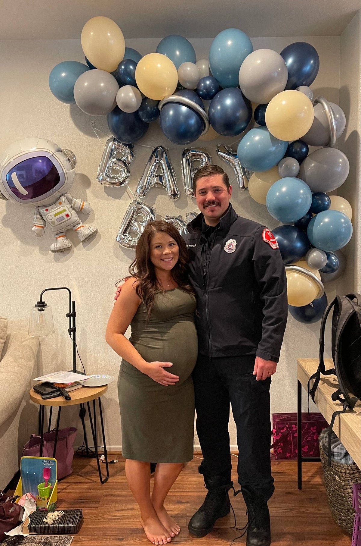 Astronaut Balloon Garland Kit - Pretty Collected