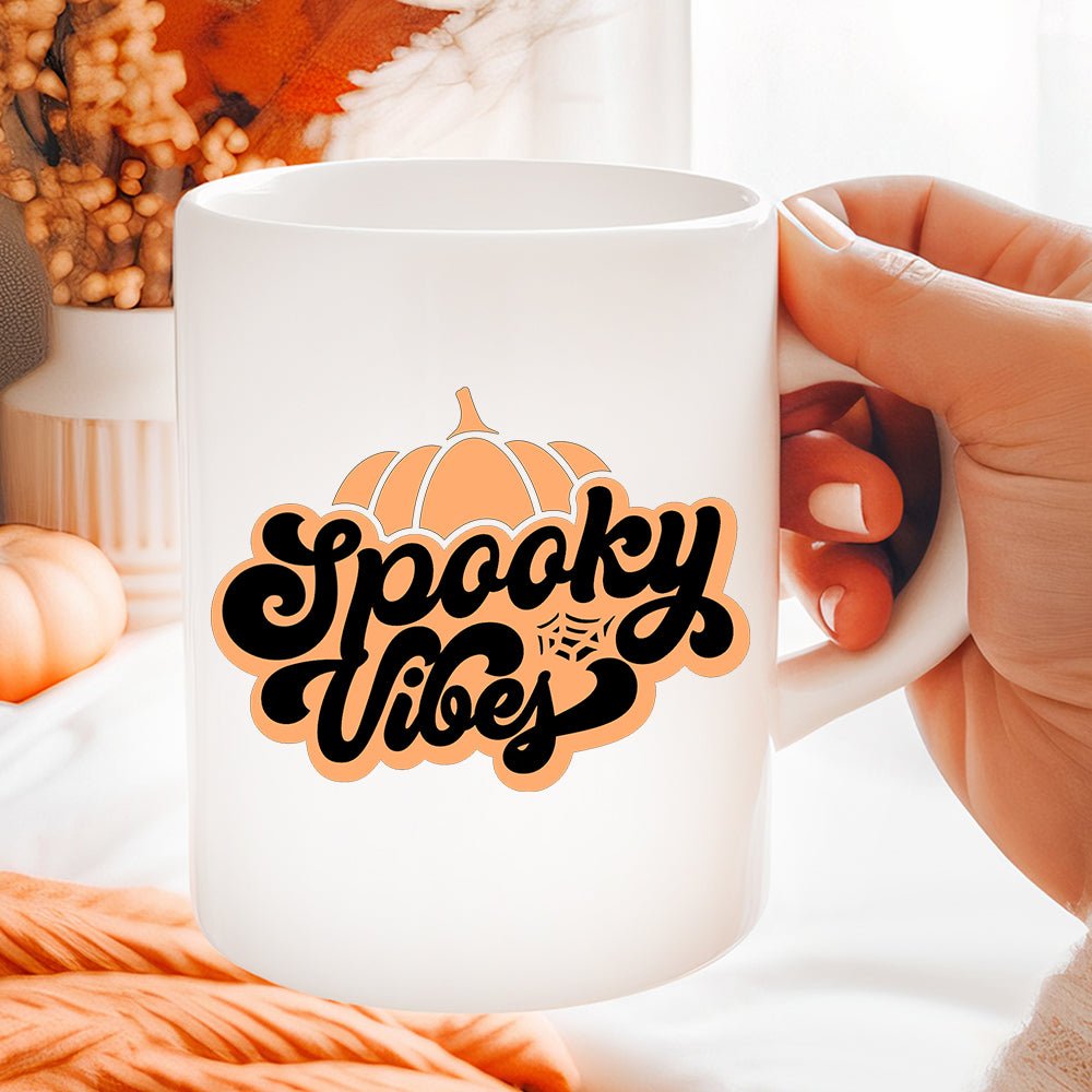 Halloween Iced Coffee Glass, Beer Can Glass, Iced Coffee Glass, Halloween  Cup, Stay Spooky Coffee Cup, Cute Coffee Cup, Spooky Season Cup 