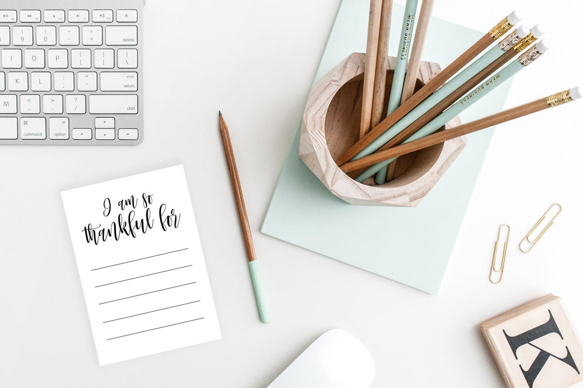 Thankful Card - FREE Place Setting Printable - Pretty Collected