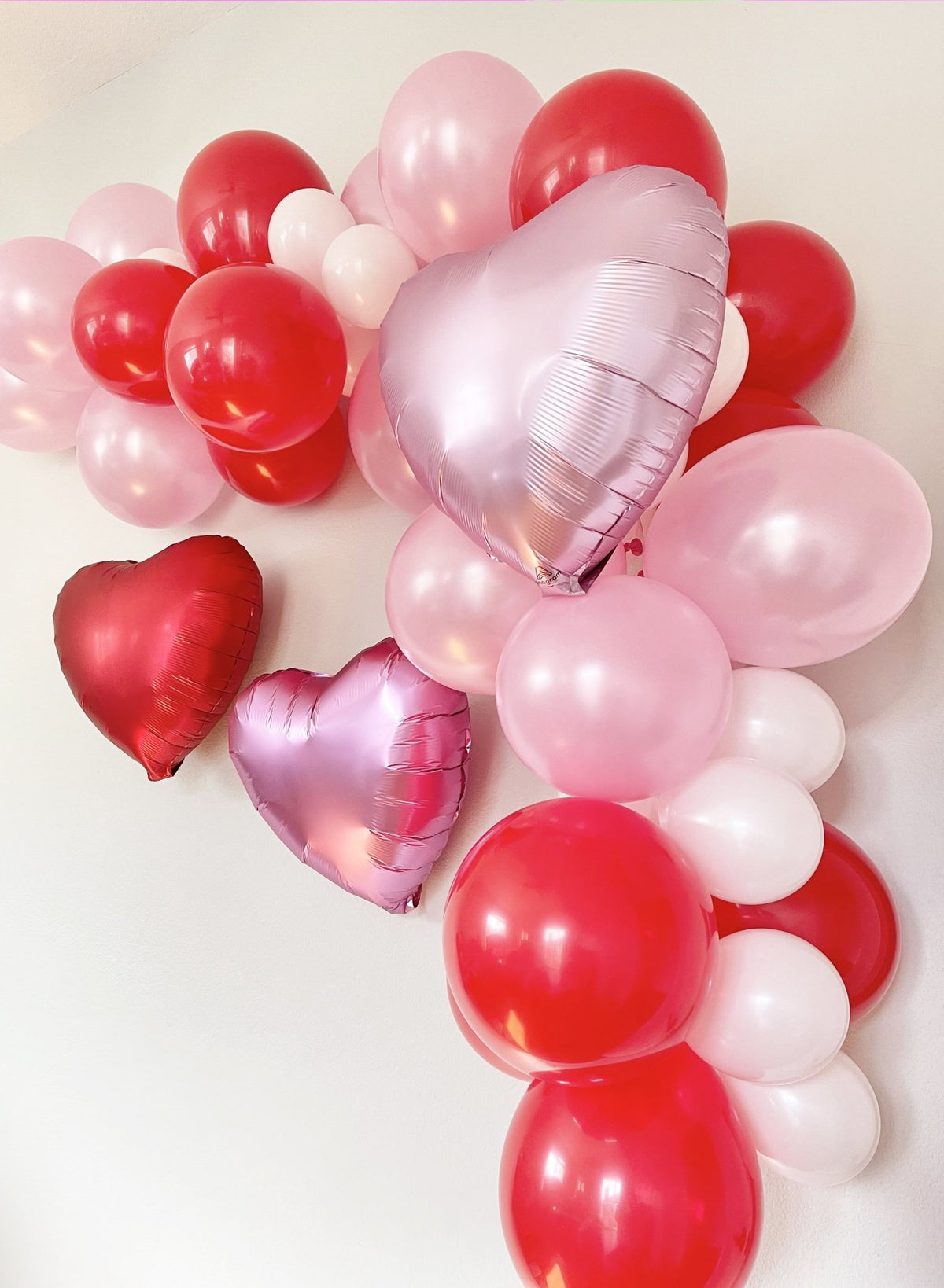 Valentine's Day Balloon Garland Kit - Pretty Collected